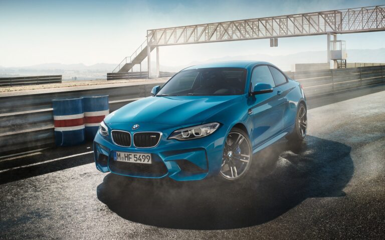 Novo BMW M2 Coupé chega ao mercado brasileiro