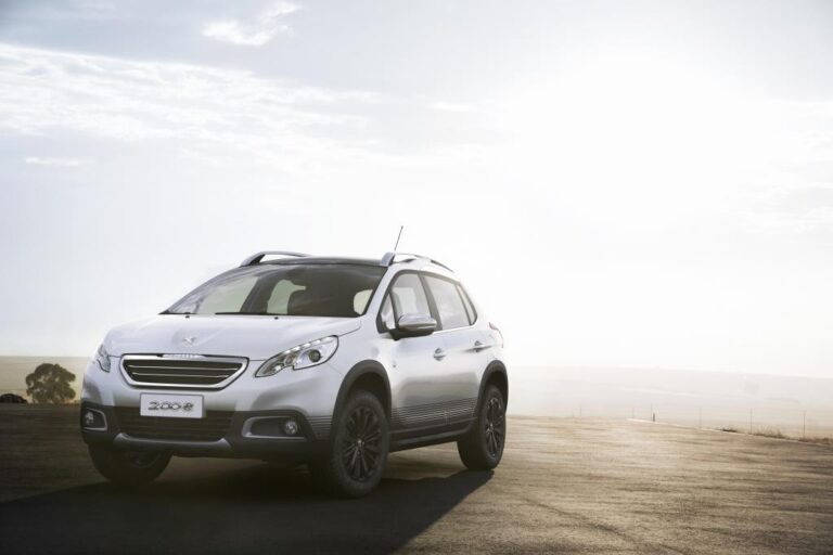 Conheça o novo Peugeot 2008 Crossway