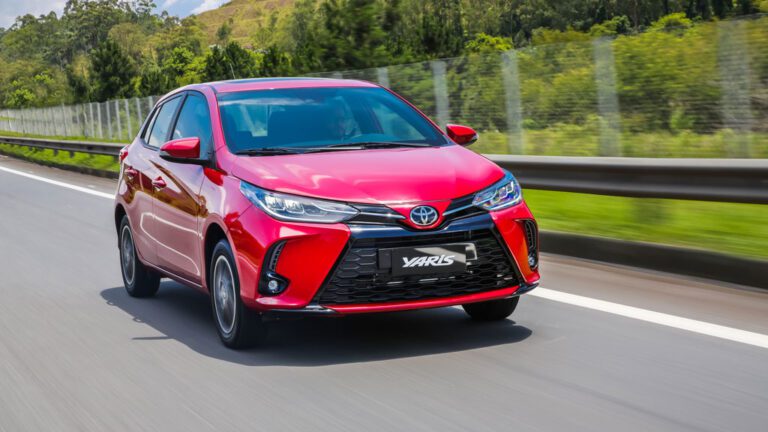 Toyota divulga preços do Yaris Hatch para PcD em julho de 2022