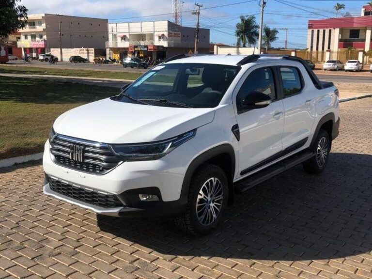 Fiat Strada 2023 – Preços, seguro, consumo e interior