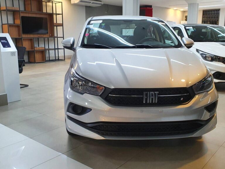 Fiat Cronos tem redução de até R$ 17.639 para PcD em janeiro de 2023