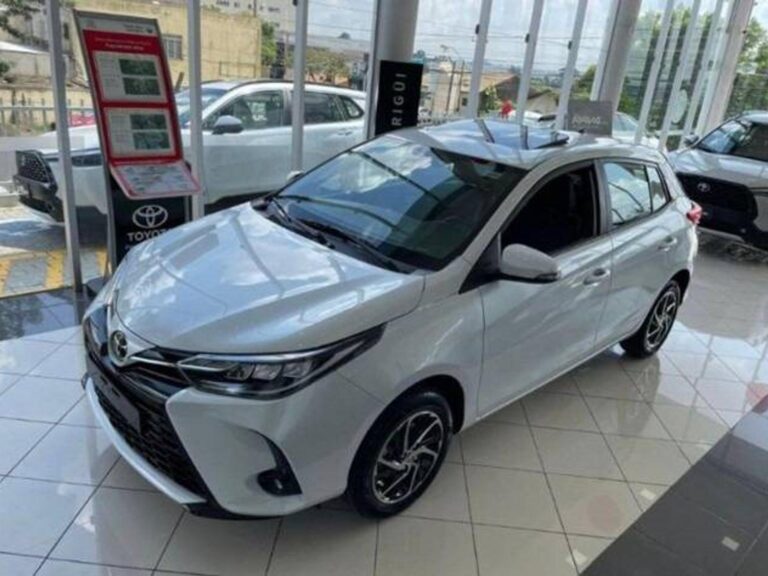 Toyota Yaris tem abatimento de até R$ 17.288 para PcD em janeiro de 2023