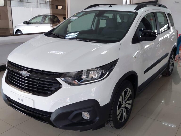 Chevrolet Spin CNPJ tem descontos de até R$ 10.262 em março de 2023