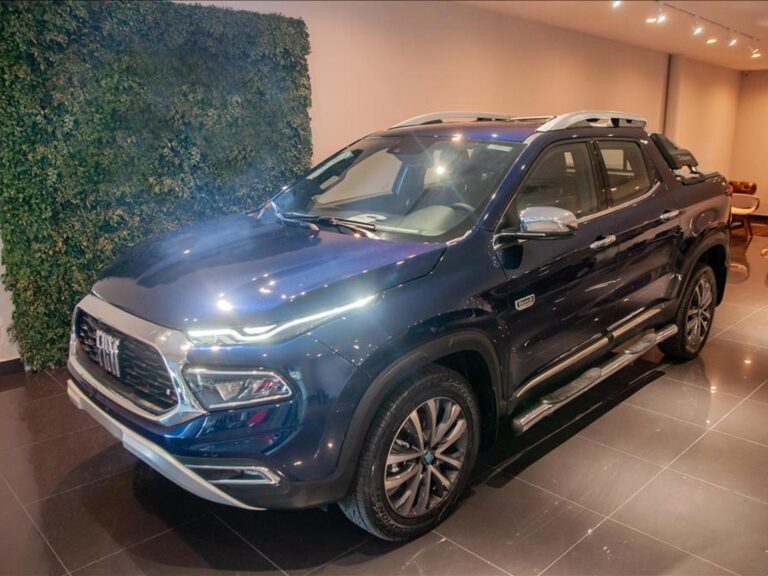 Fiat Toro CNPJ tem descontos de até R$ 26.585 em março de 2023