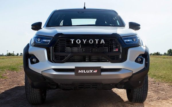 Toyota Hilux GR-Sport 2024