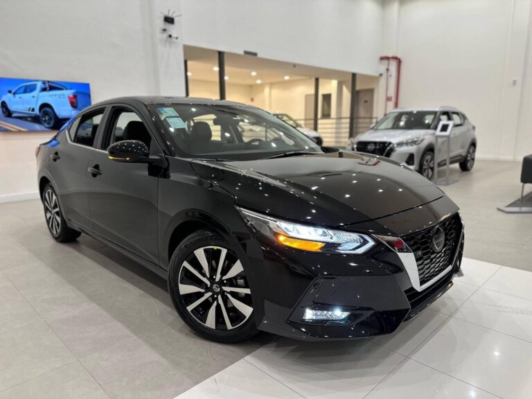 Nissan Sentra PcD tem oferta com redução de R$ 28.285 em abril de 2023