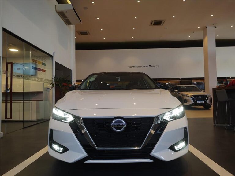 Nissan Sentra Advance PcD tem redução de R$ 22.140 em abril 2023