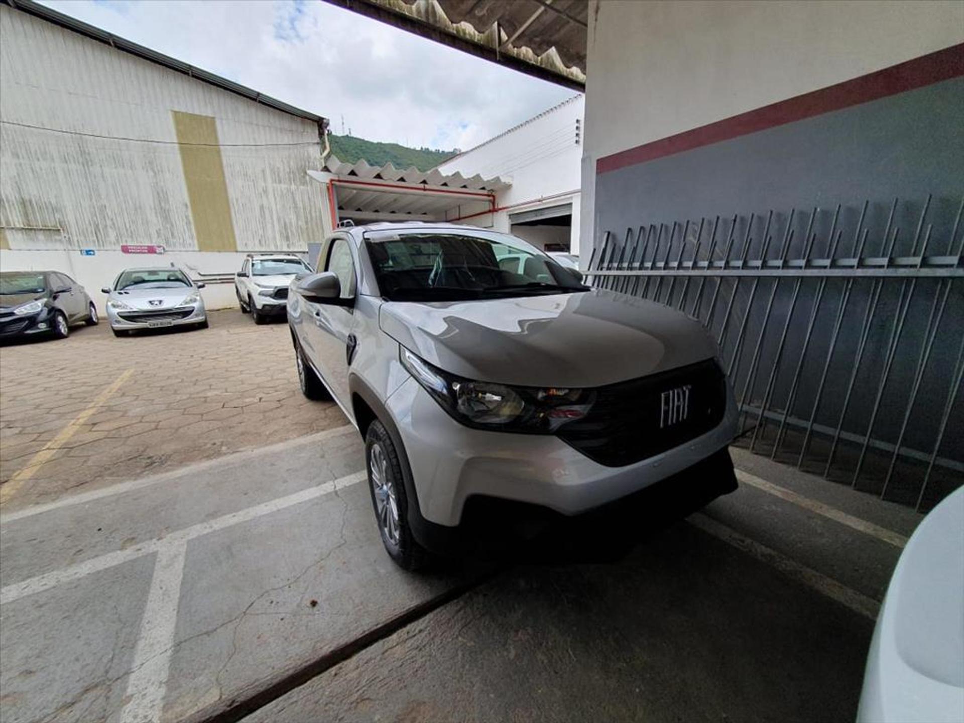 Fiat Strada 2024