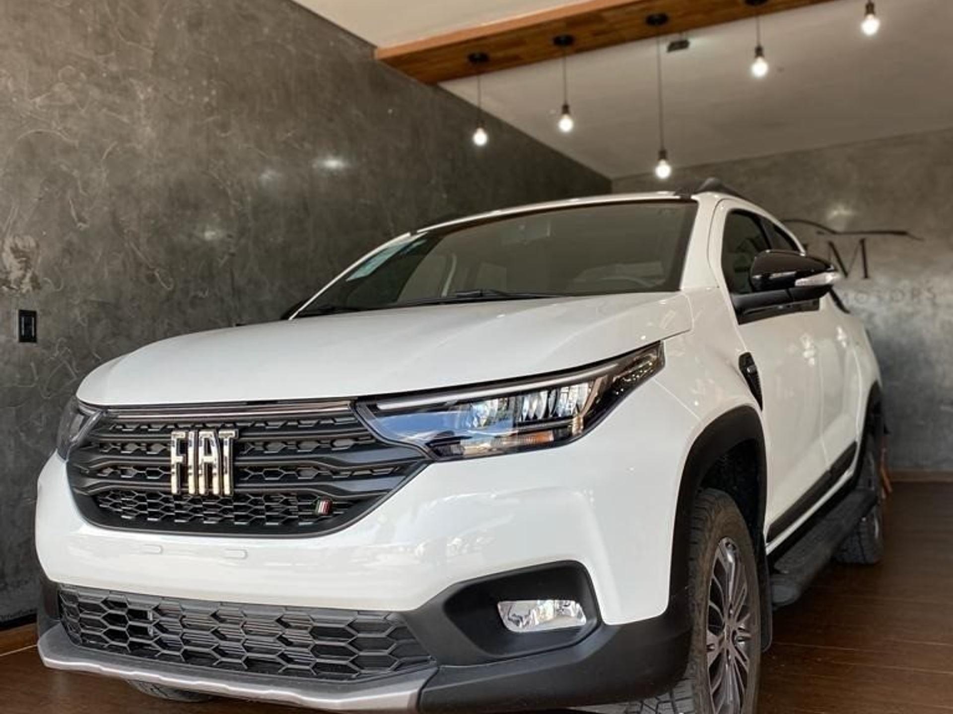 Fiat Strada 2024