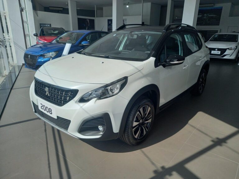 Peugeot 2008 PcD 2024 é liberado com redução de R$ 28.820