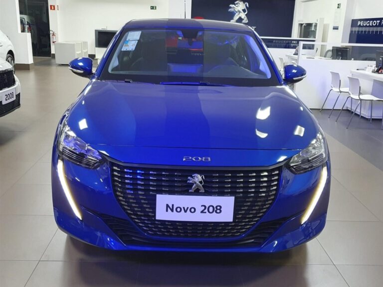 Peugeot 208 Style PcD tem redução de R$ 23.872 em maio 2023