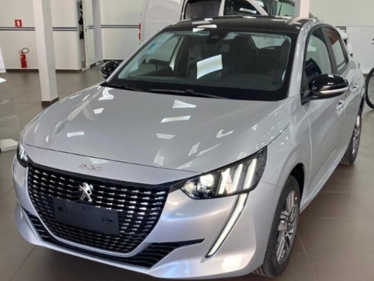 Peugeot 208 PcD tem redução de R$ 23 mil em maio 2023