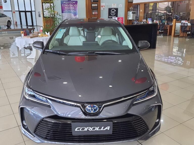 Toyota Corolla PcD é liberado com desconto de R$ 28 mil em maio 2023