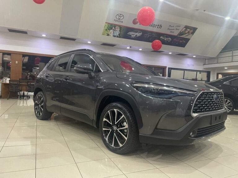 Toyota Corolla Cross 2024: veja quanto custa o IPVA, revisões e seguro