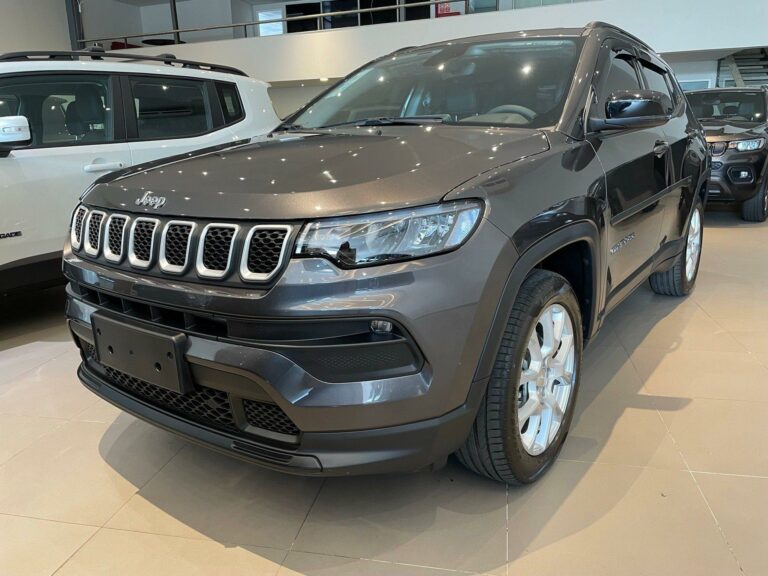 Jeep oferece desconto de R$ 30 mil para Compass Longitude em julho