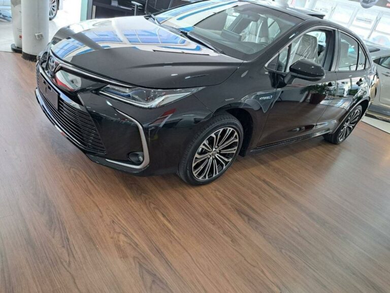 Toyota libera desconto de R$ 29 mil para Corolla em julho