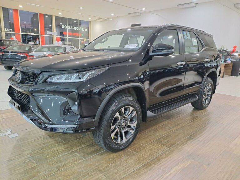 Toyota SW4 SRX 2024: preço, consumo e equipamentos