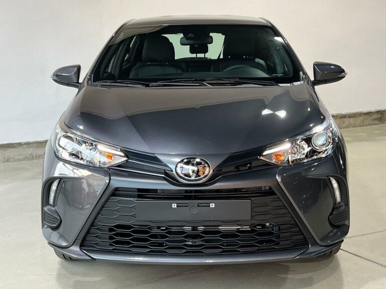 Toyota oferta Yaris com desconto de R$ 17 mil em julho