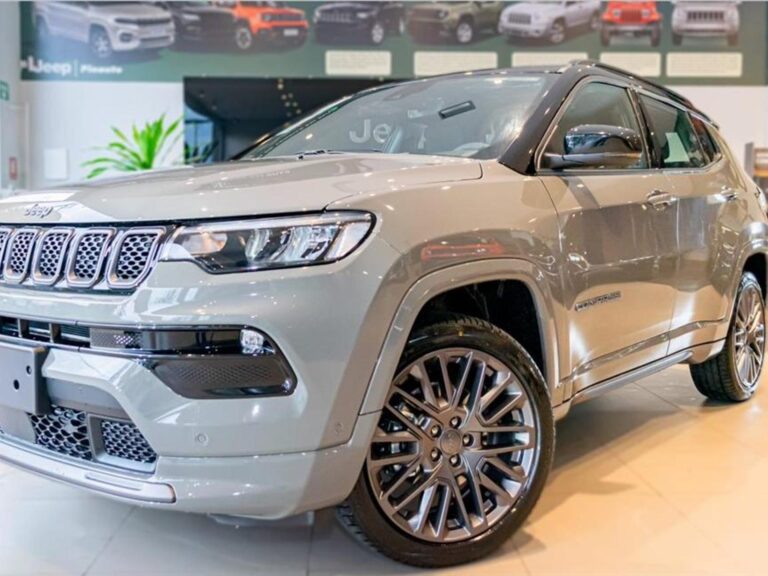 Jeep comunica desconto de R$ 27.260 para Compass Sport em agosto
