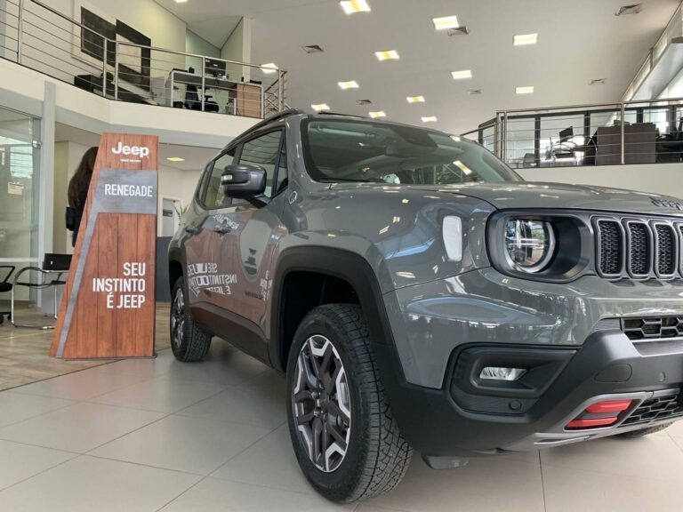 Jeep comunica desconto de R$ 17.696 para Renegade Sport em agosto