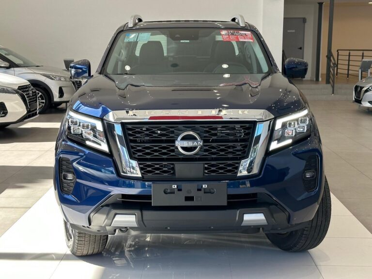 Nissan libera Frontier Attack com desconto de R$ 49.433 em agosto