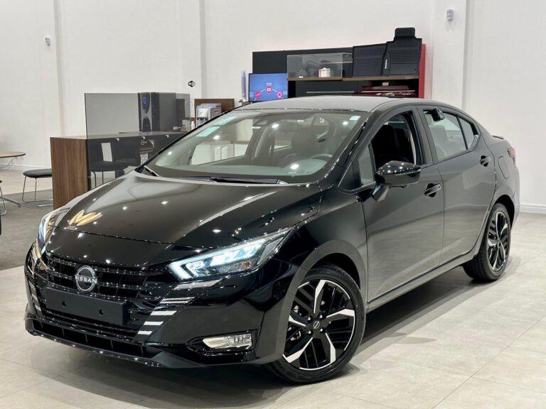 Nissan comunica desconto de R$ 16.210 para Versa Sense em agosto