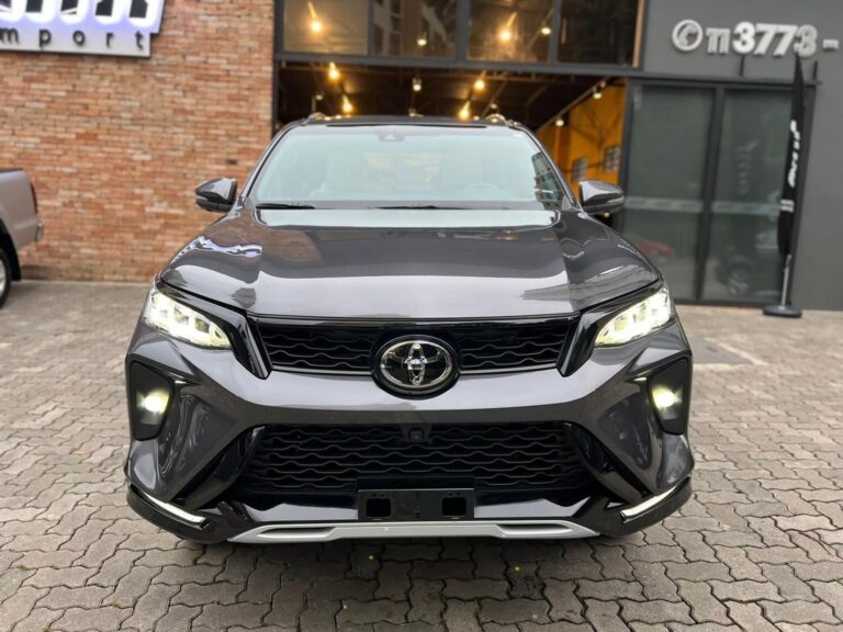 Toyota SW4 2024: preço, versões e itens de série