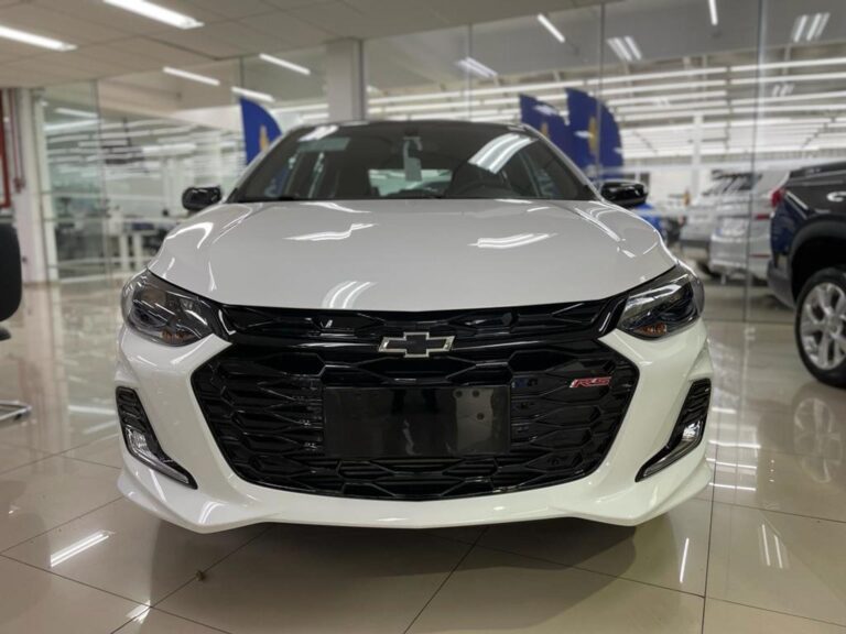 Chevrolet reduz preço do Onix para R$ 73 mil em oferta
