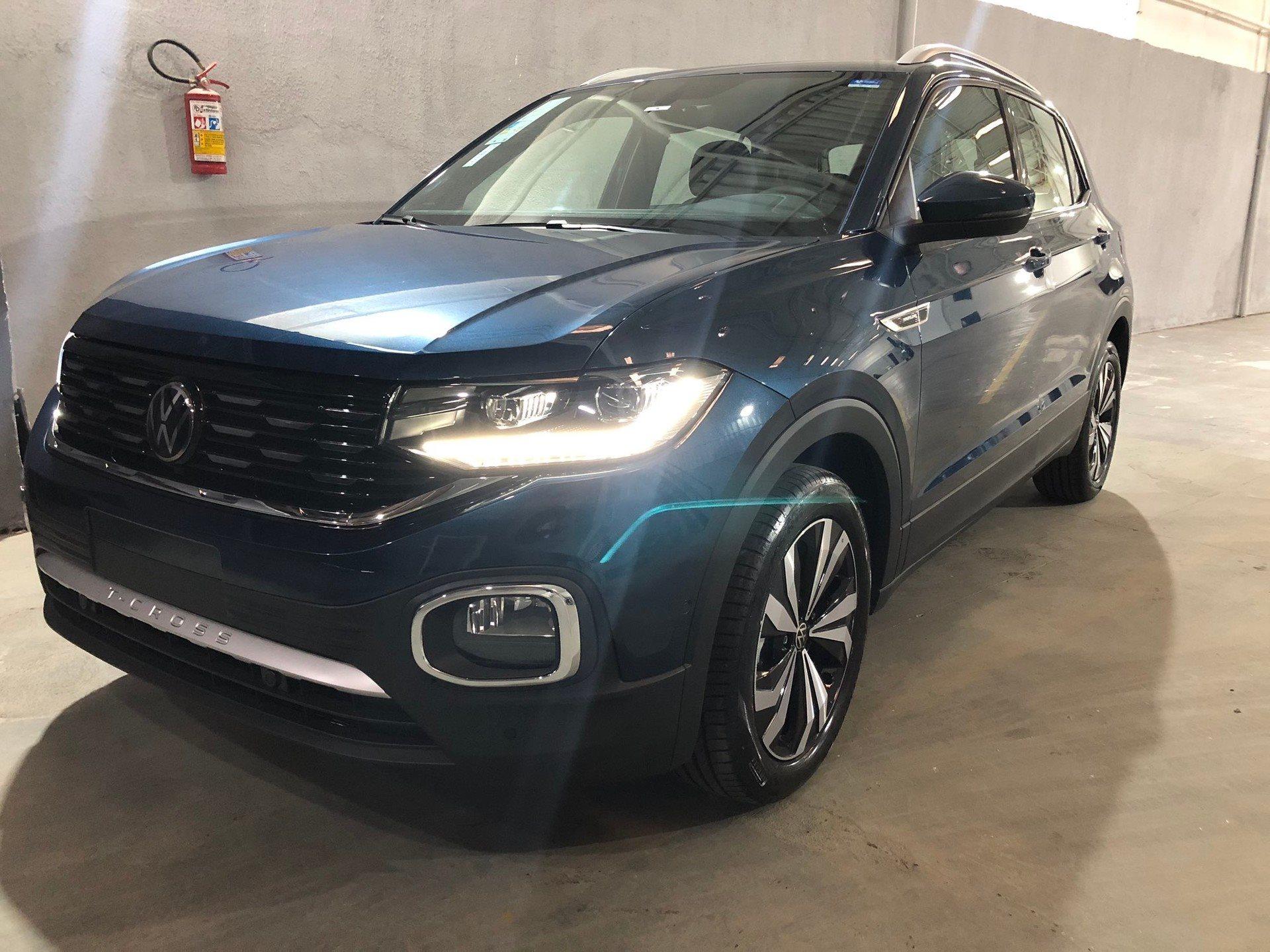 Volkswagen T-Cross Comfortline PcD 2024