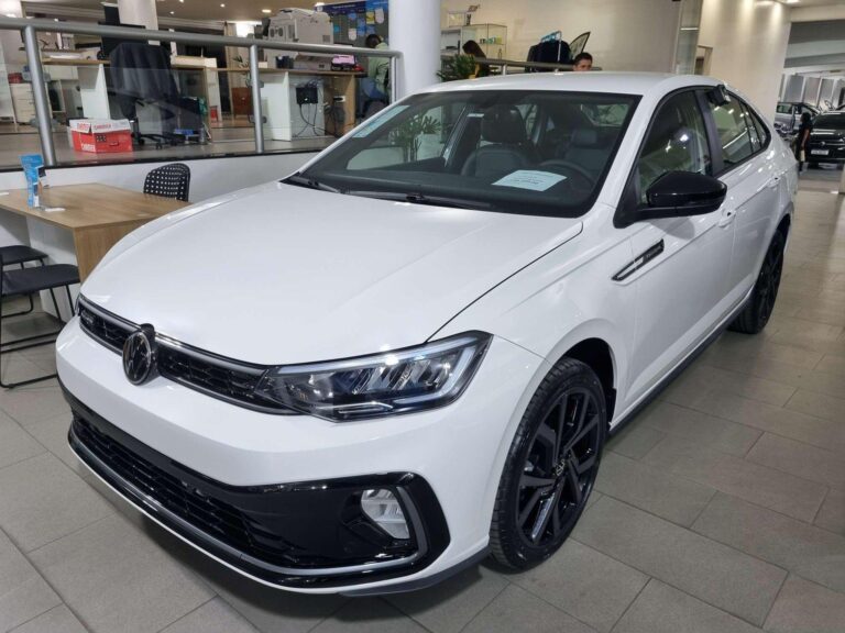 Volkswagen Virtus 2024: preço da versão Comfortline cai R$ 21 mil em oferta