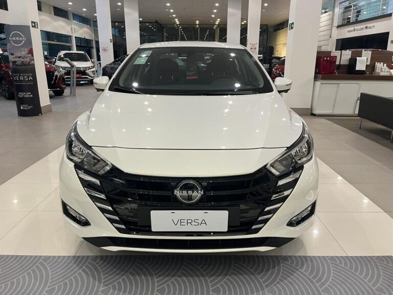 Nissan Versa Advance reduz preço para R$ 95 mil em outubro