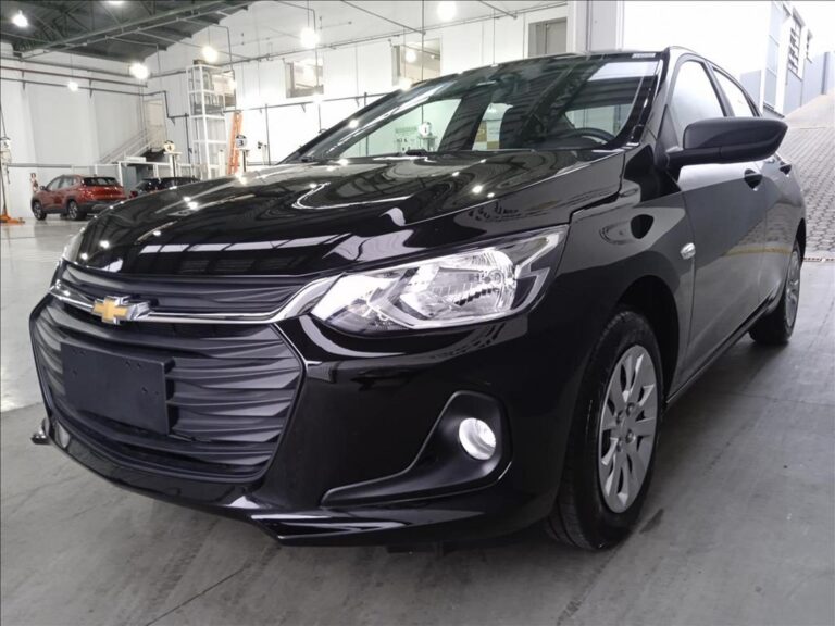 Chevrolet Onix Plus PcD é anunciado com redução de R$ 9.740