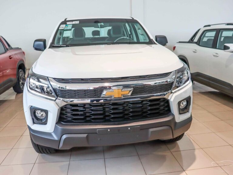 Chevrolet S10 LS é liberado com redução de R$ 24.540 em novembro