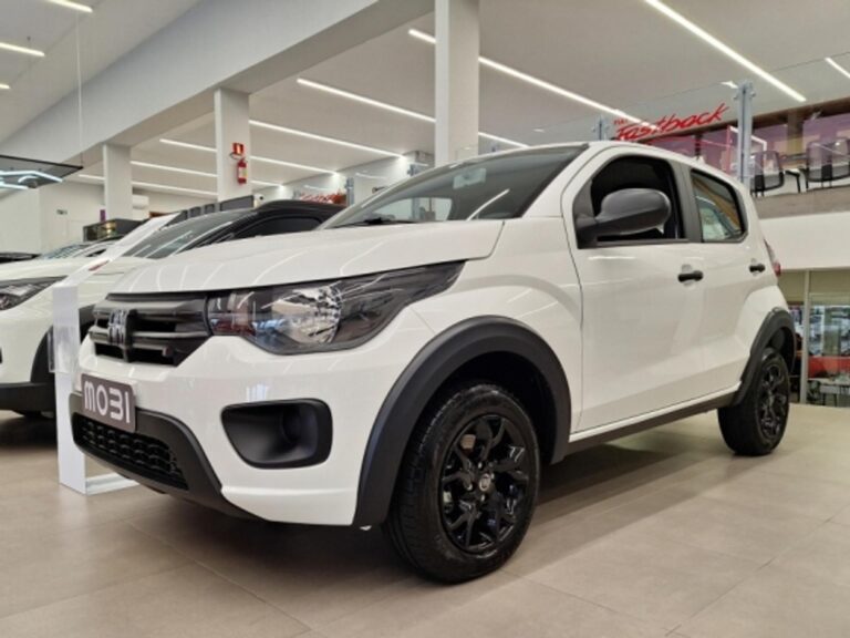 Fiat Mobi Like tem oferta com desconto de R$ 11.500
