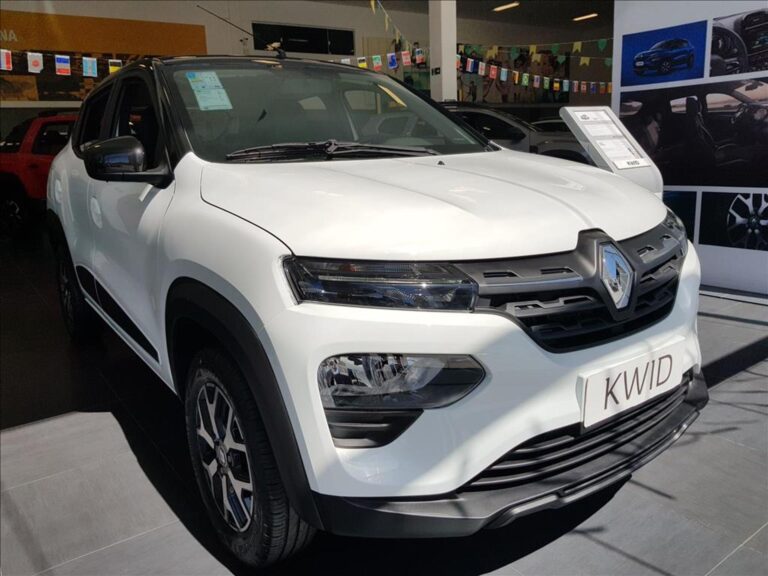 Renault Libera Kwid E-Tech com desconto de R$ 16.500 em oferta