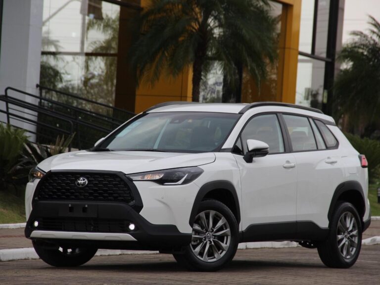 Toyota anuncia Corolla Cross XR com redução de R$ 19 mil