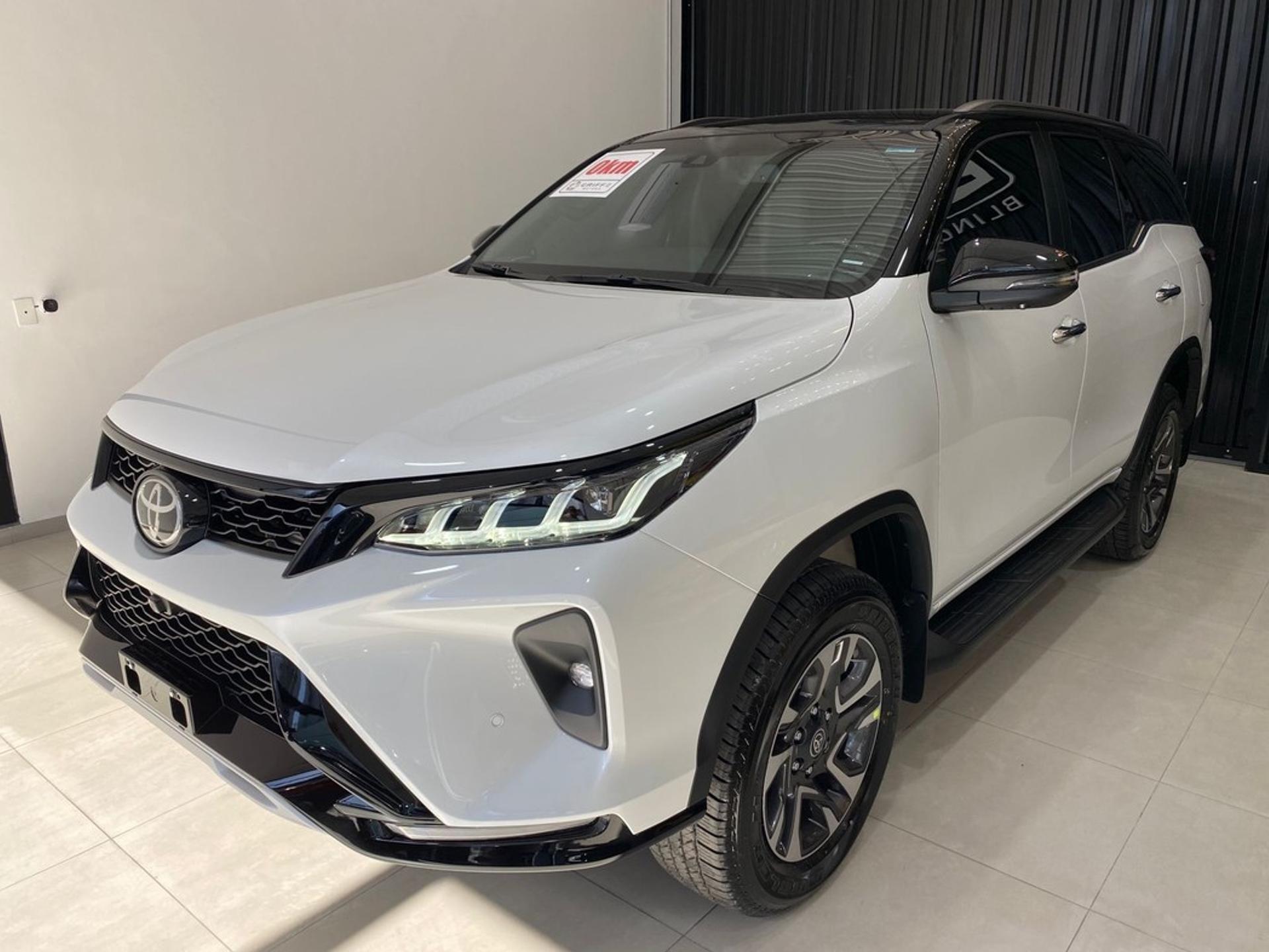 Toyota SW4 2024