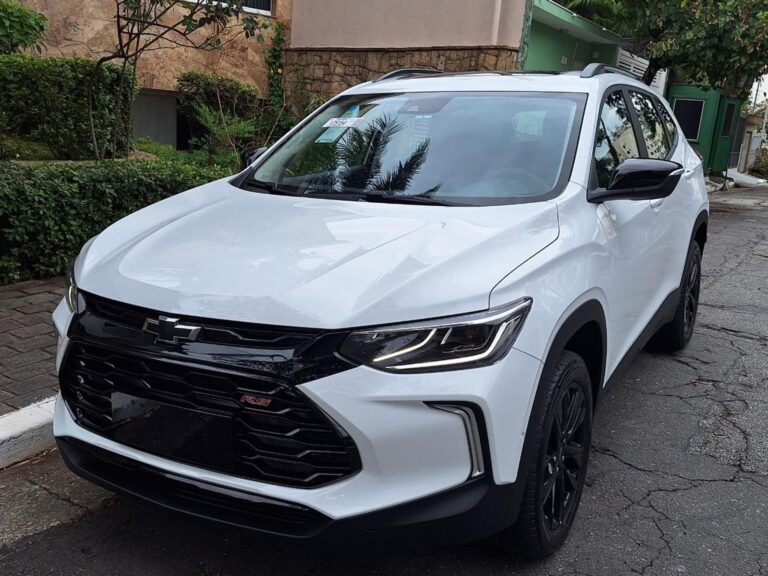 Chevrolet Tracker Premier PcD em dezembro tem redução de R$ 26.436