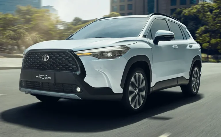 Toyota Corolla Cross ganha nova versão XRX com motor 2.0 por R$ 190.290