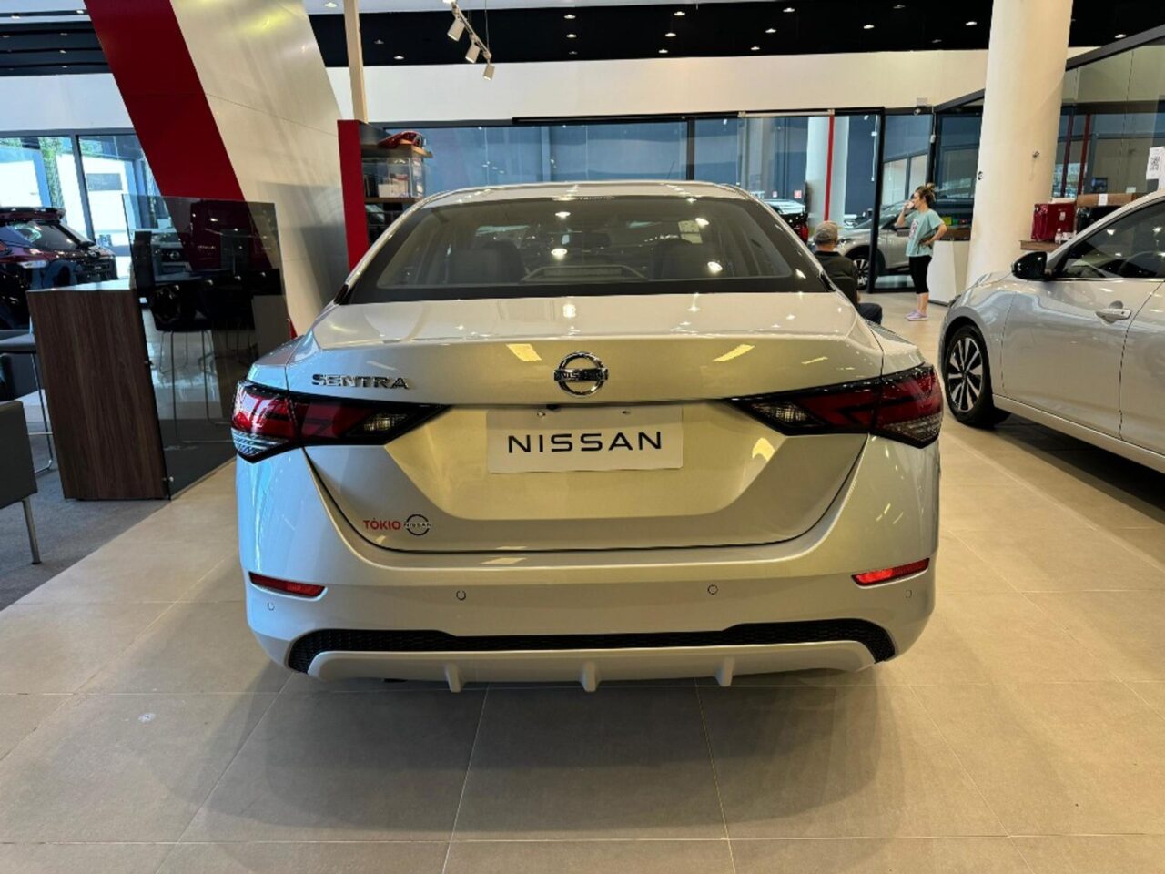 Nissan Sentra Exclusive 2024