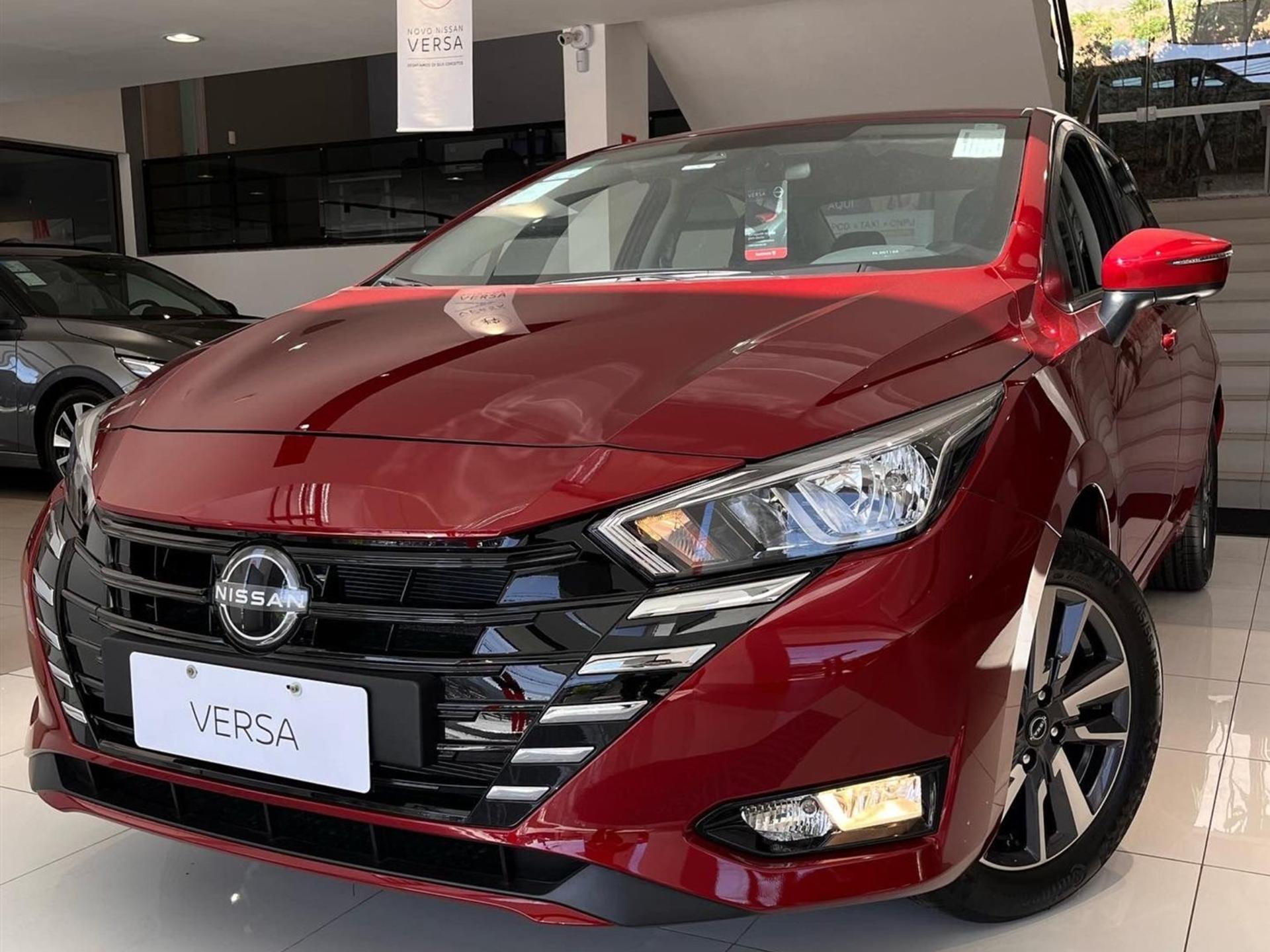 Nissan Versa Advance PcD 2024