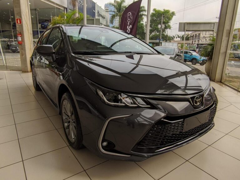 Toyota Corolla XEI 2024: Ficha técnica, preço e itens
