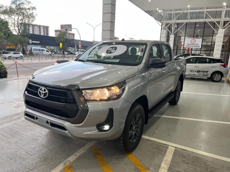 Toyota Hilux SR para CNPJ tem desconto de R$ 35 mil em dezembro