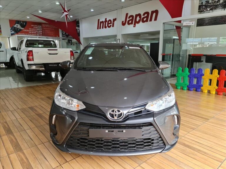 Toyota Yaris Hatch XL 2024: Ficha técnica, preço e itens