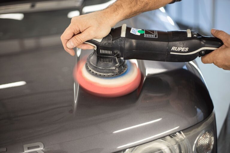 Dicas para manter a pintura do seu carro sempre nova