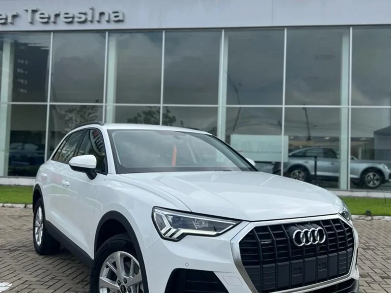 Audi Q3 Prestige TFSi Quattro 2024: Ficha técnica, preço e itens