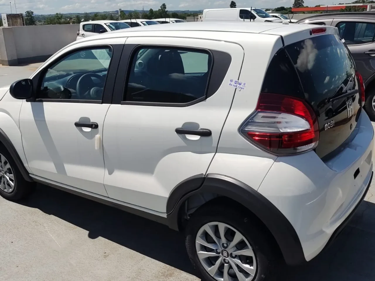 Fiat Mobi Like 2024