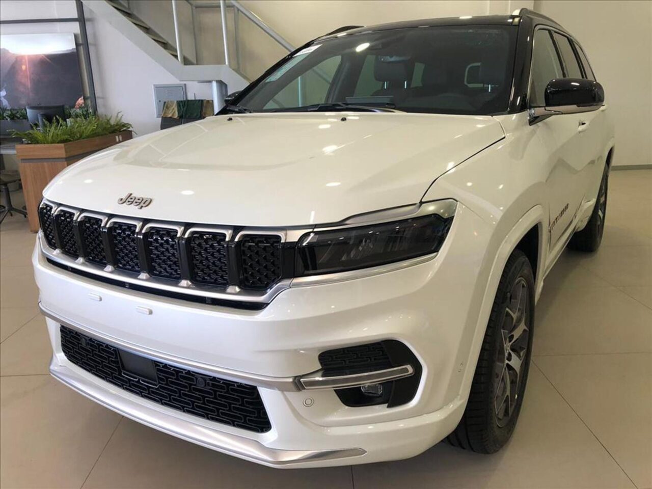 Jeep Commander Limited PcD 2024