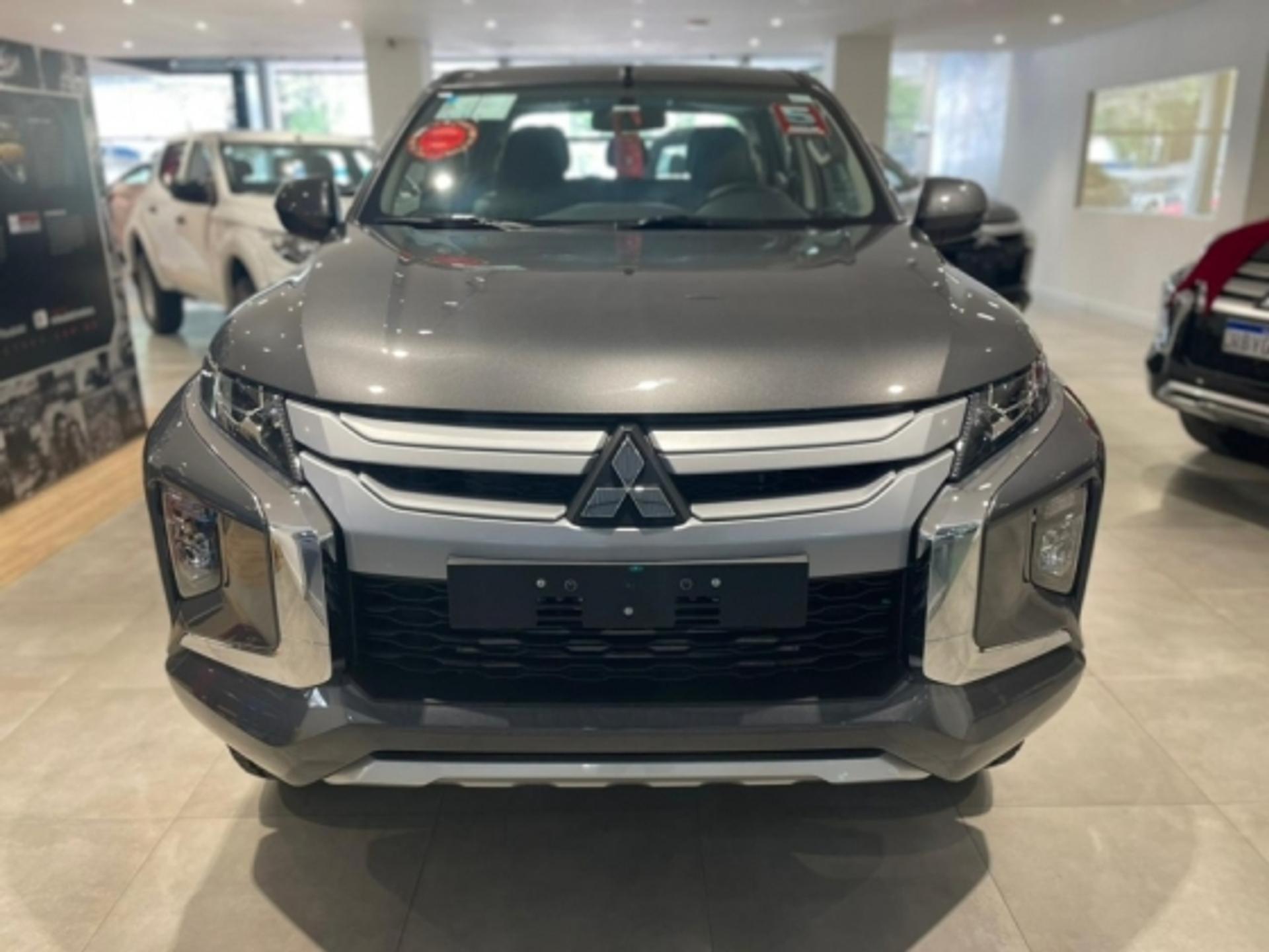 Mitsubishi L200 Triton Sport GLS 2024
