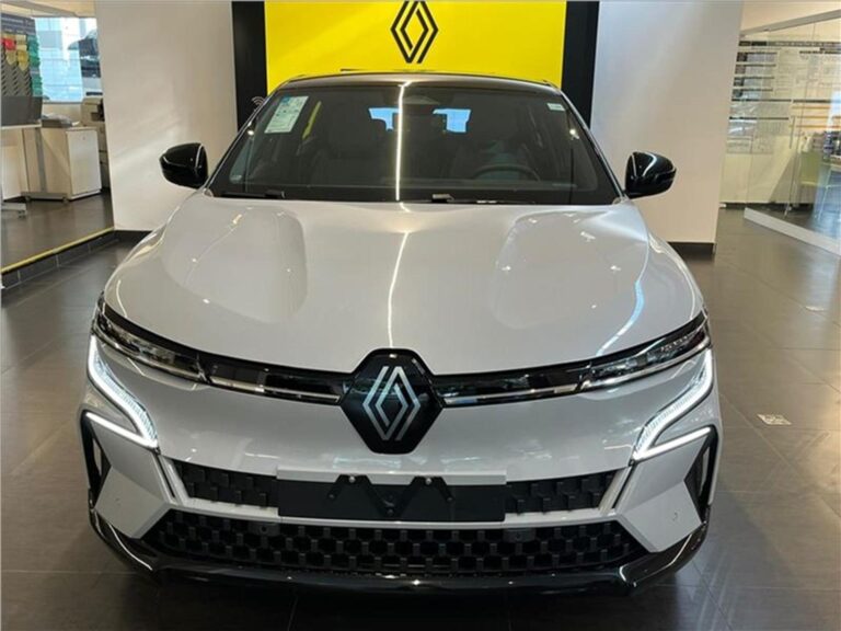 Renault Megane E-Tech 2024: Ficha técnica, preço e itens